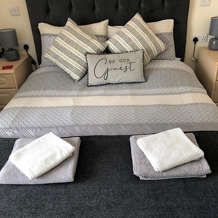 Bed and Breakfast The Stowey Arms Exminster Экстерьер фото