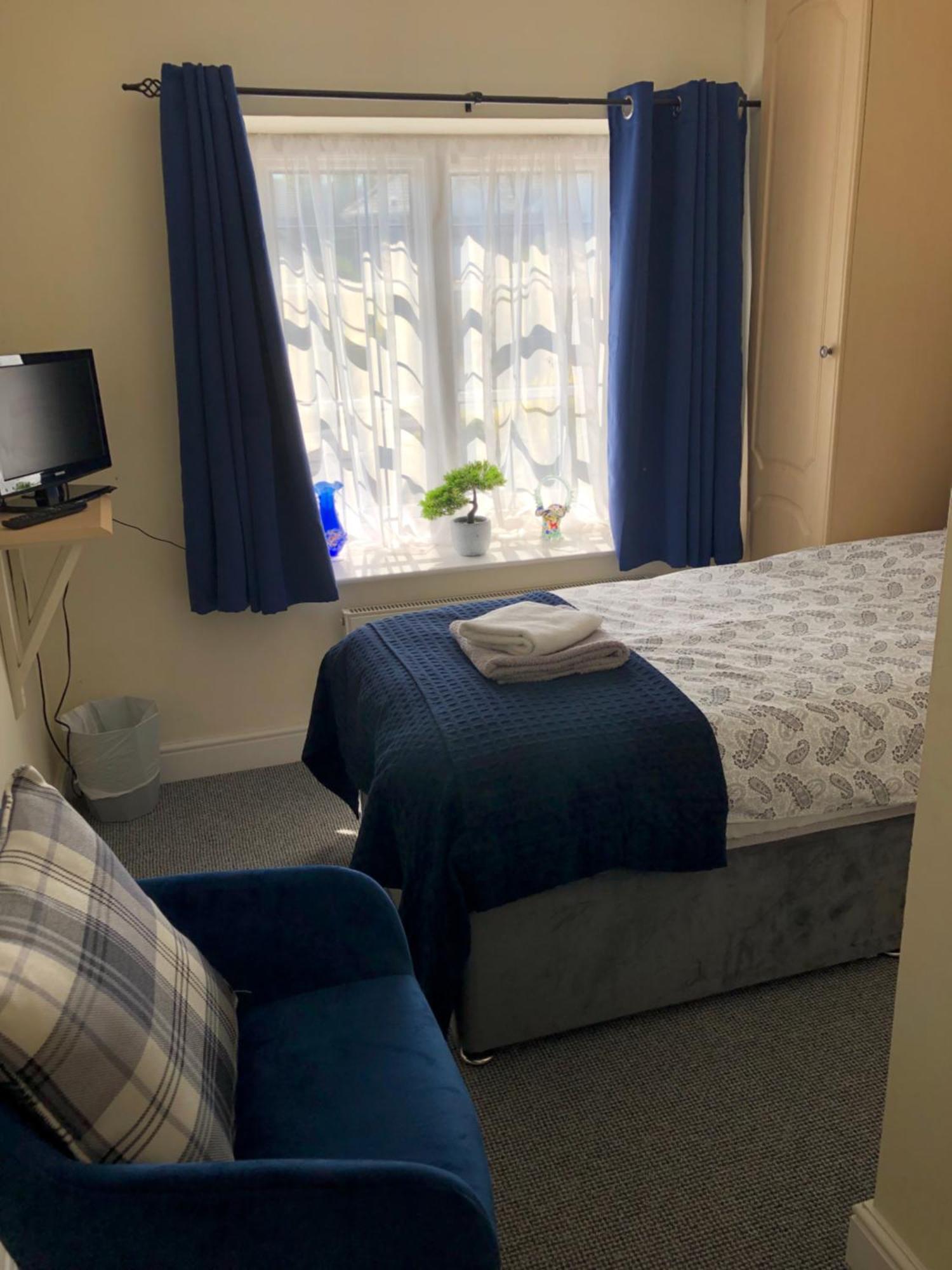 Bed and Breakfast The Stowey Arms Exminster Экстерьер фото